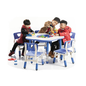 幼稚園のための子供の家具屋内テーブルと椅子